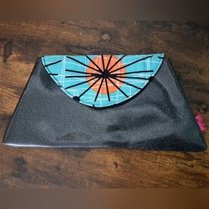 V's Bellos Tesoros handbag